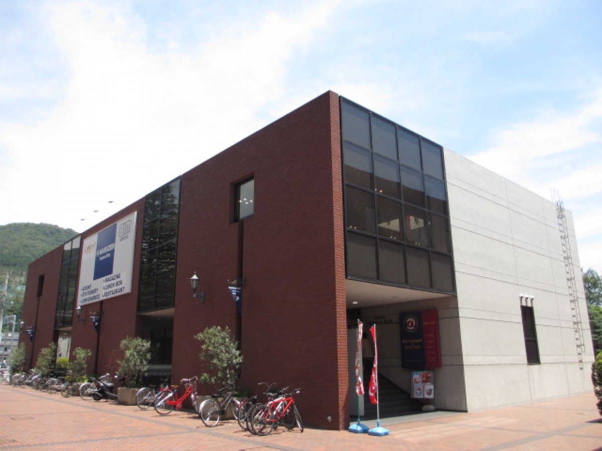 山梨学院大学　食堂