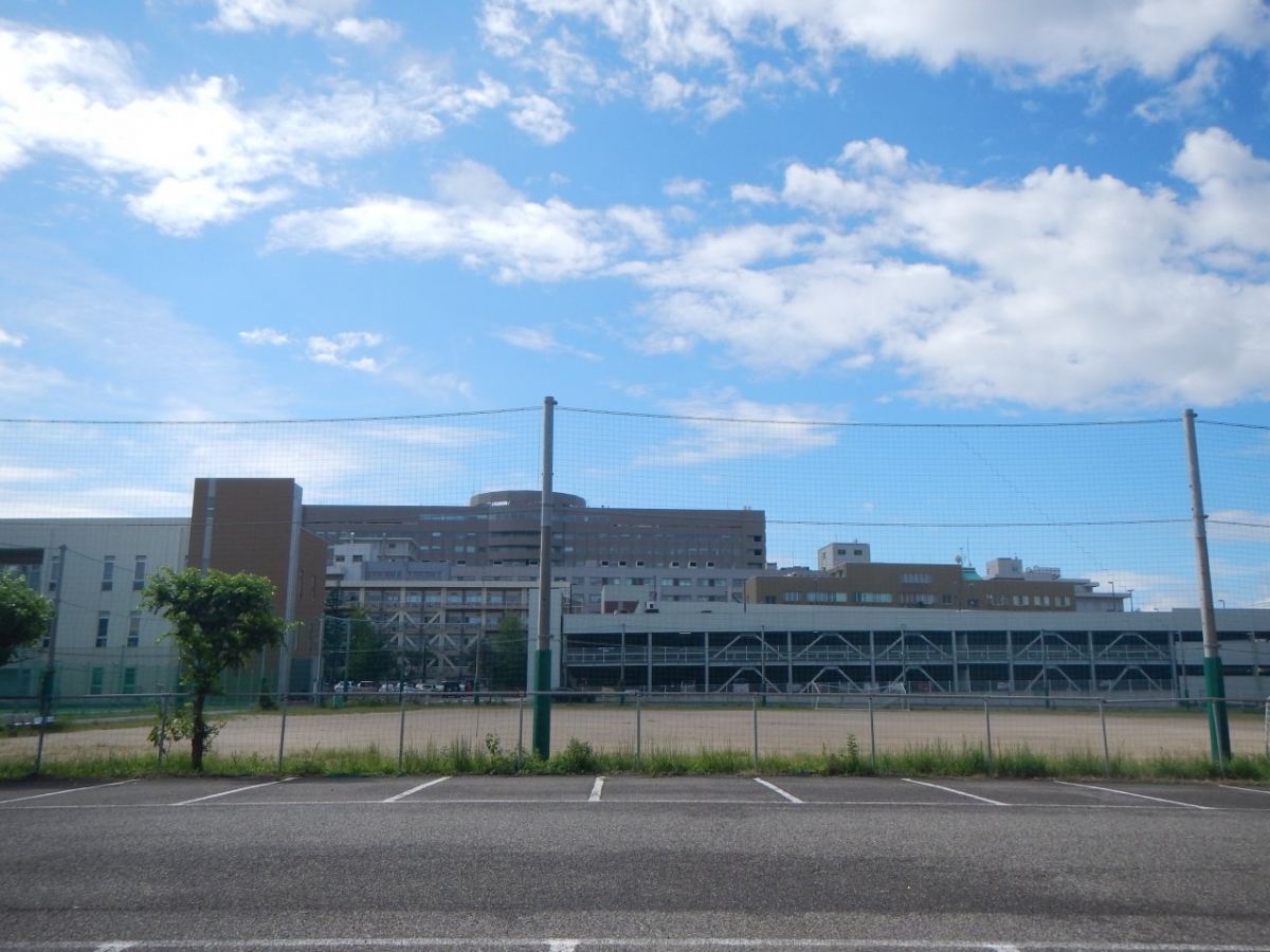 新潟大学　旭町キャンパス　新大
