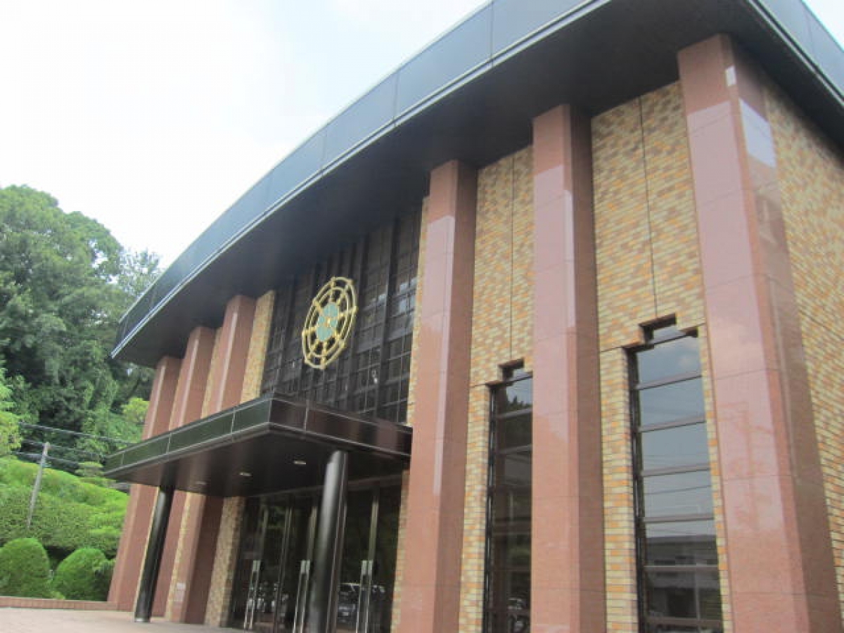 愛知学院大学楠本キャンパスで広告
