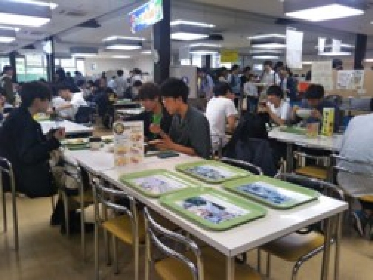 イオンクレジットサービス　学内ラック　駒澤大学