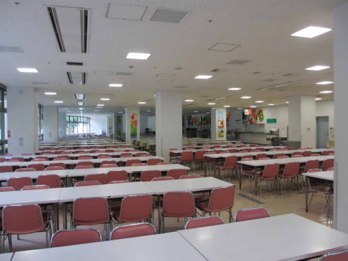 文化学園大学の食堂