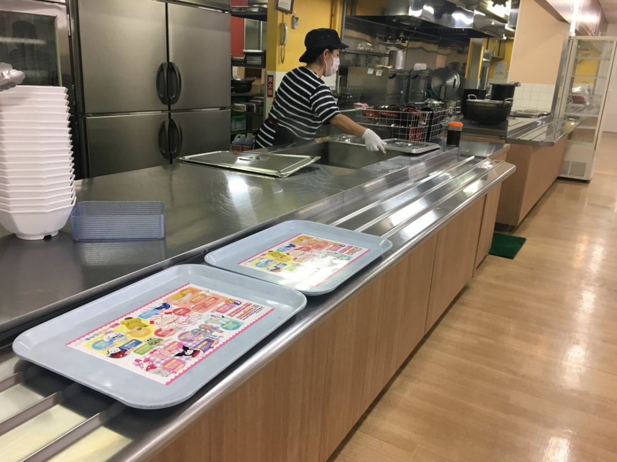帝京大学八王子キャンパスの蔦友館2階学生食堂