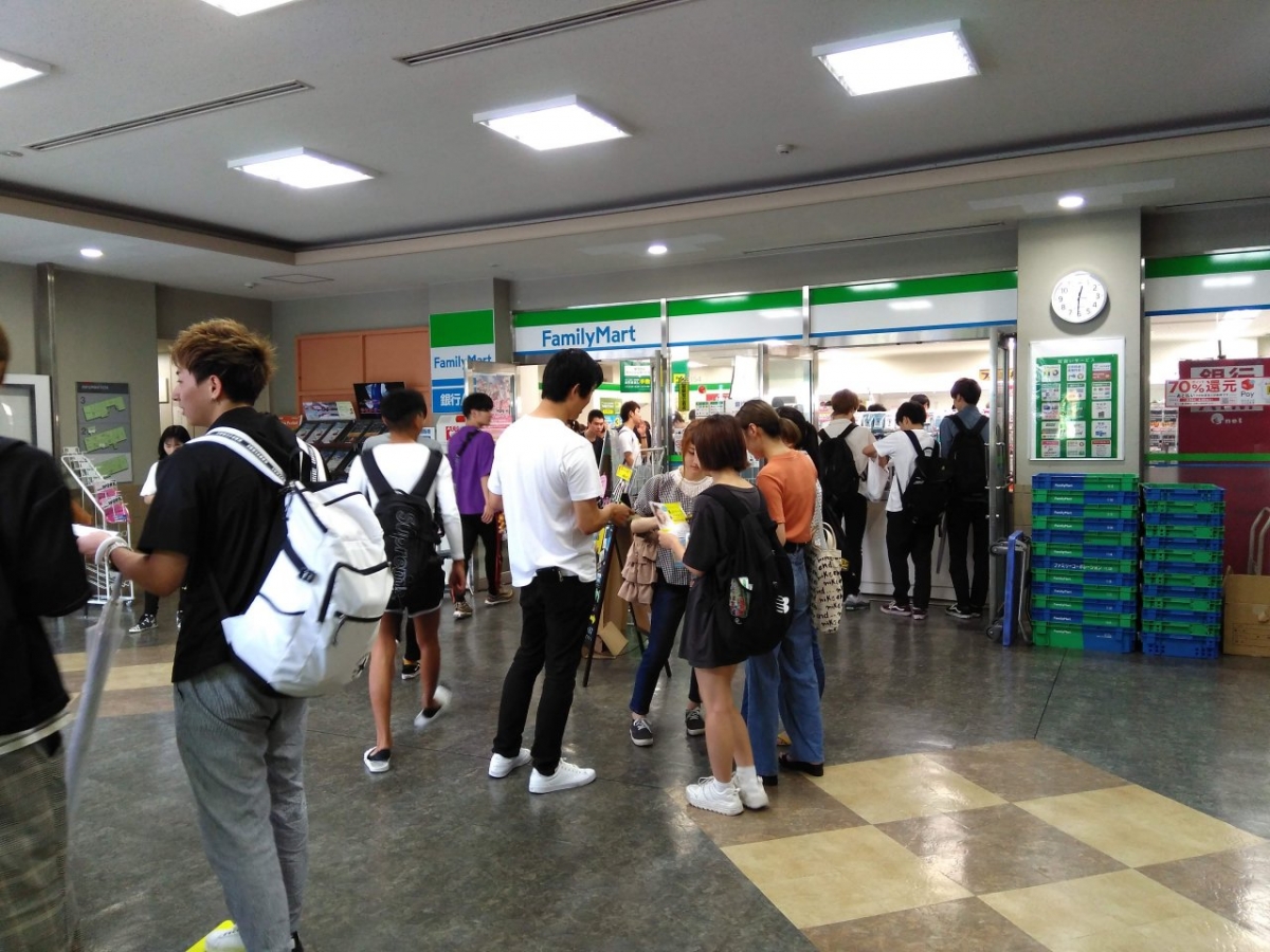 亜細亜大学8号館ではたらいくどっとこむがイベント実施