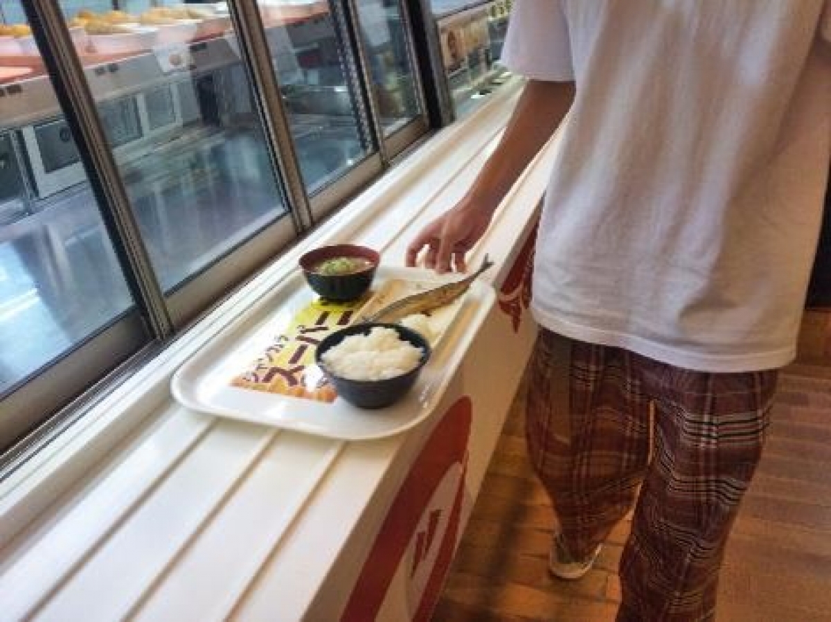 京都工芸繊維大学松ヶ崎キャンパスのトレイ写真