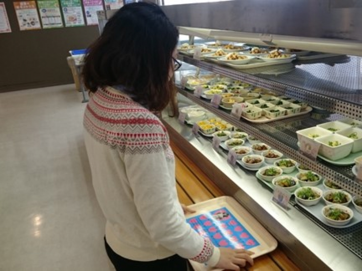 神戸親和女子大学学生会館の食堂