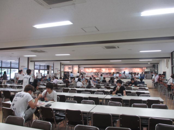 関西学院大学 上ヶ原キャンパス 食堂「BIG MAMA」内観