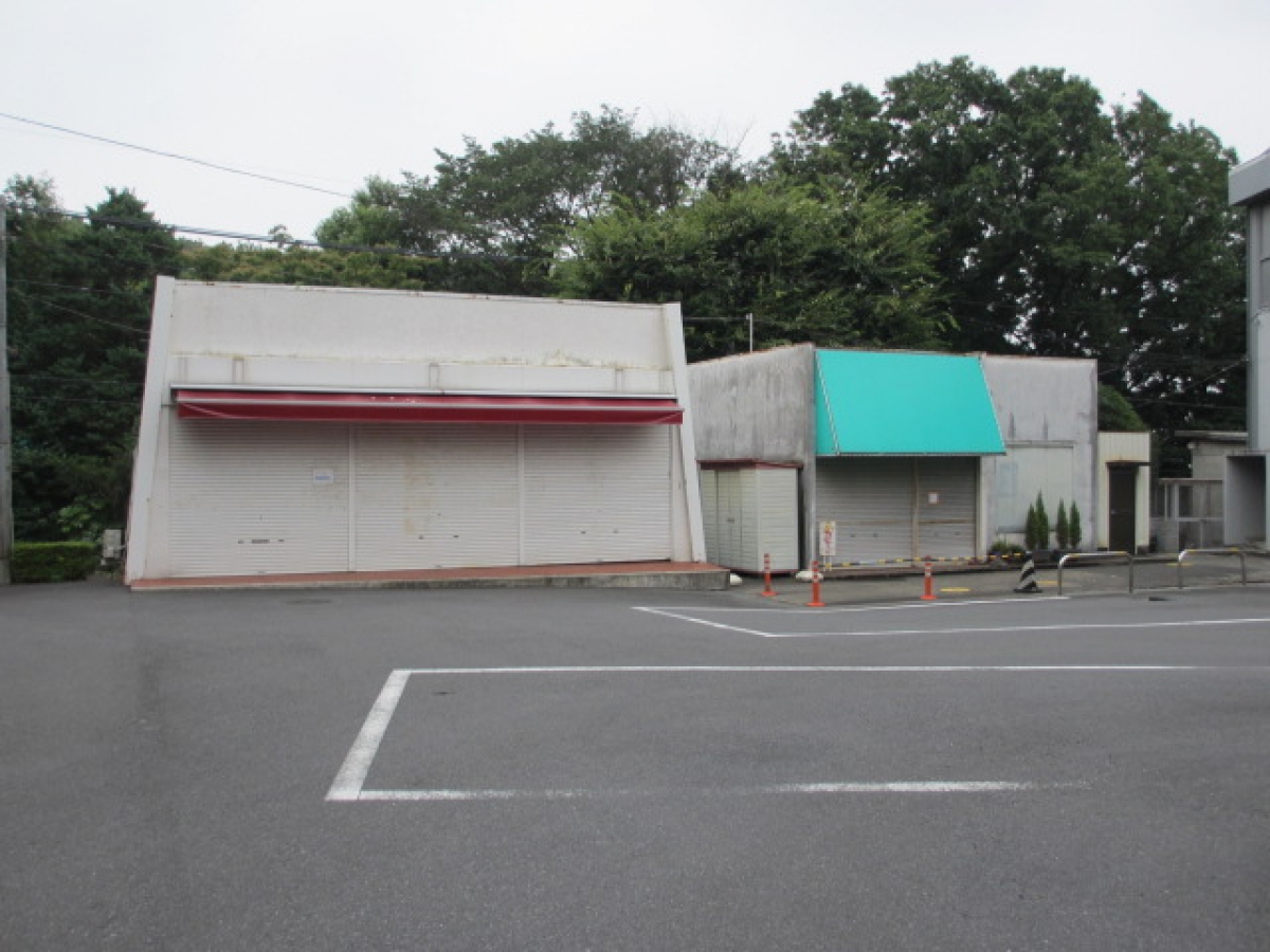 国士舘大学町田キャンパスの購買外観