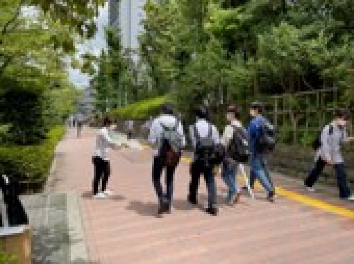 中央大学後楽園キャンパス周辺