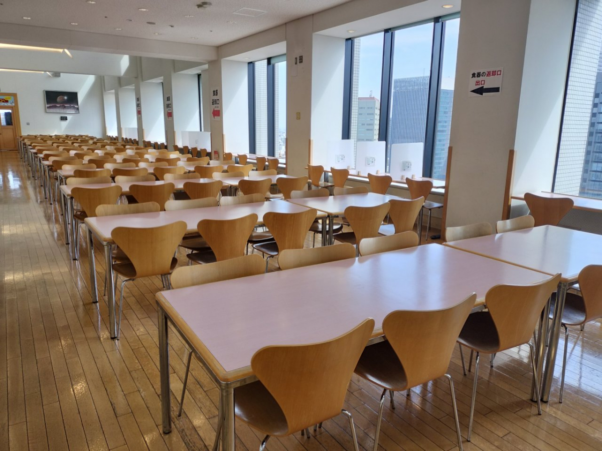 明治大学駿河台キャンパスの食堂