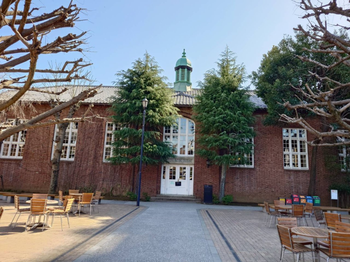 立教大学の正門