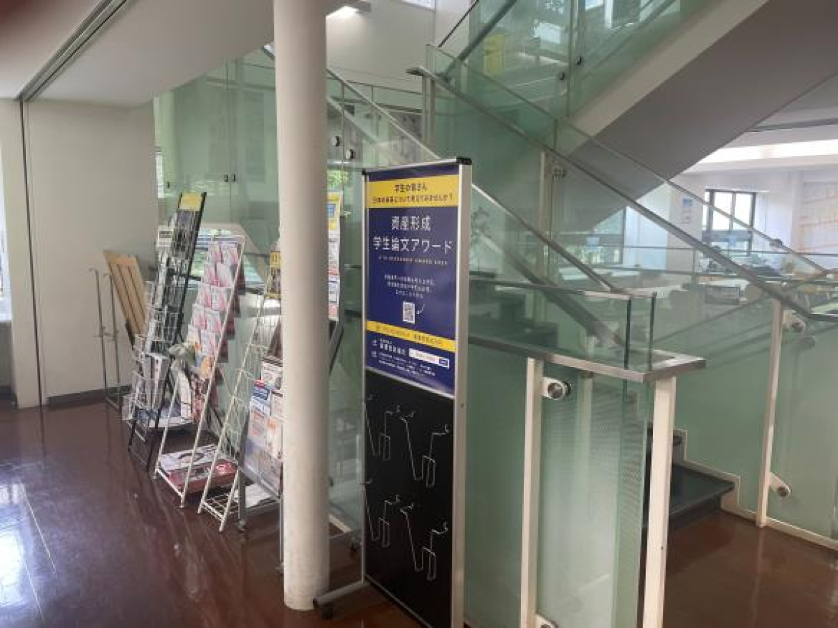 東京理科大学神楽坂キャンパスでのキャンパスポスター