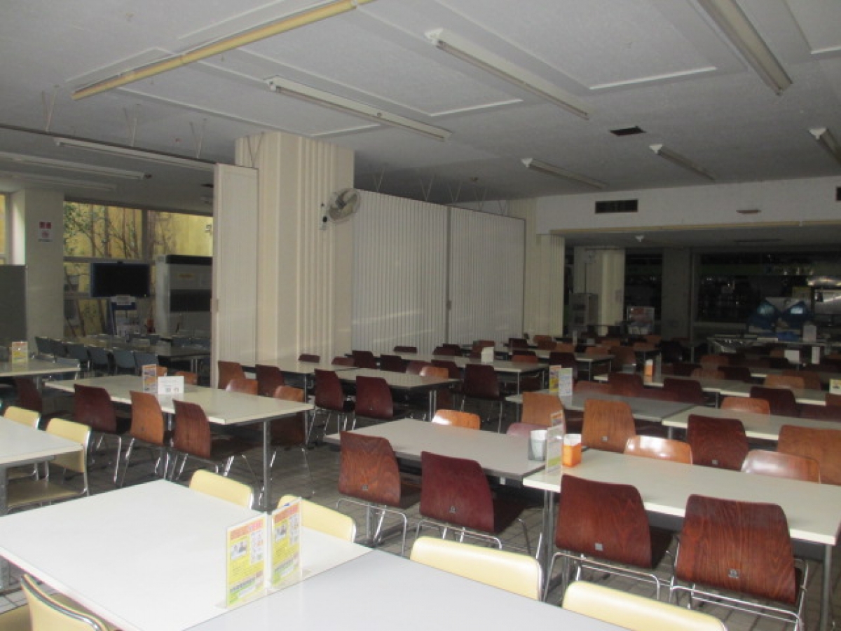 千葉商科大学の食堂