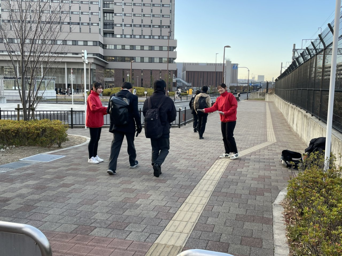 立命館大学大阪いばらきキャンパスにて配布