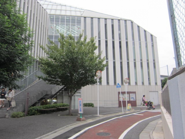 東京音楽大学の100周年記念館