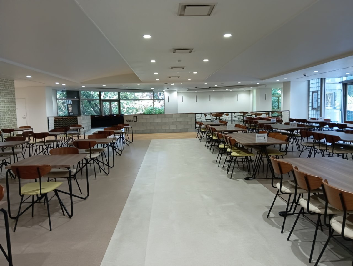 名古屋経済大学内広告　大学メディア　比較　1号館広告