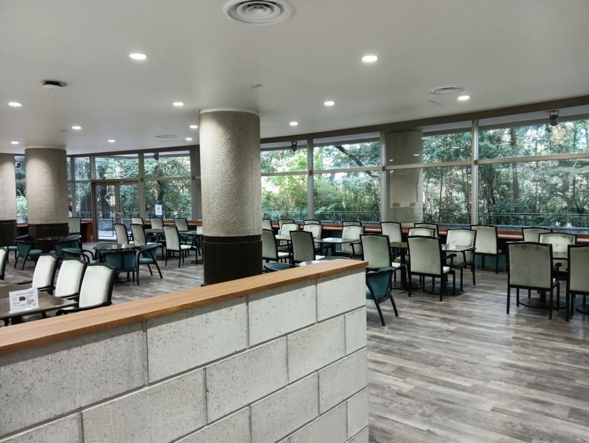 名古屋経済大学内広告　大学メディア　比較　売店広告
