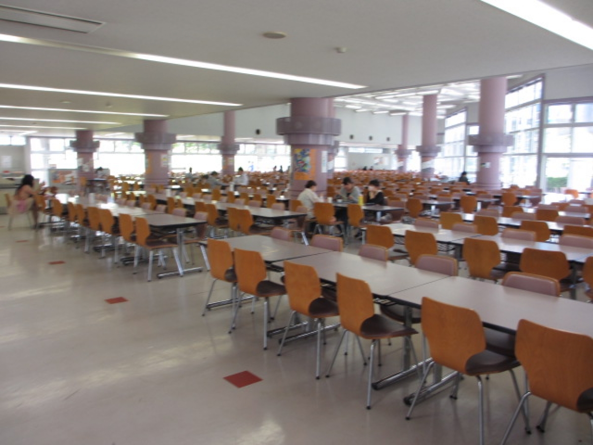 女子美術大学　食堂