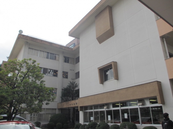 中村学園大学