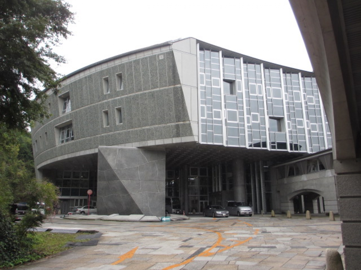 宮城大学大和キャンパスの本部棟