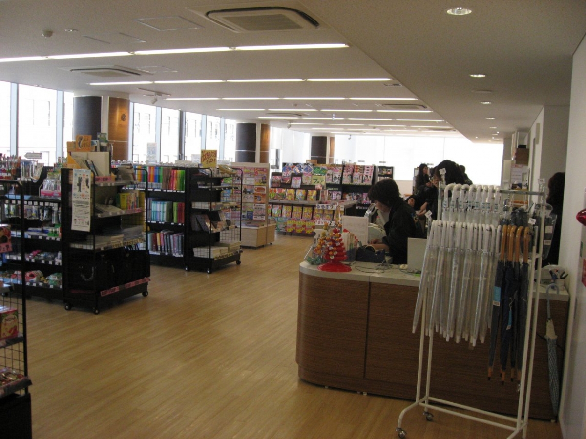 大阪経済大学の購買