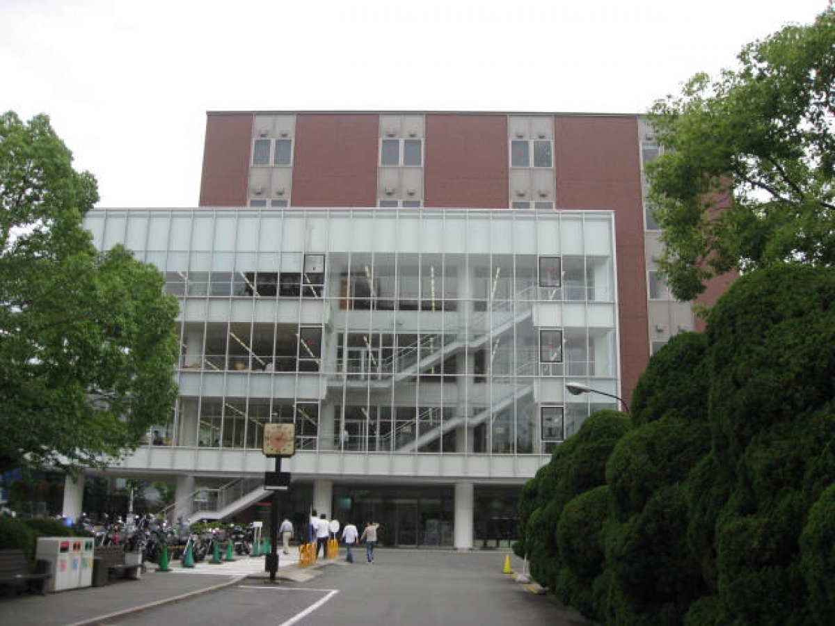 大阪電気通信大学寝屋川キャンパスの学生ホール