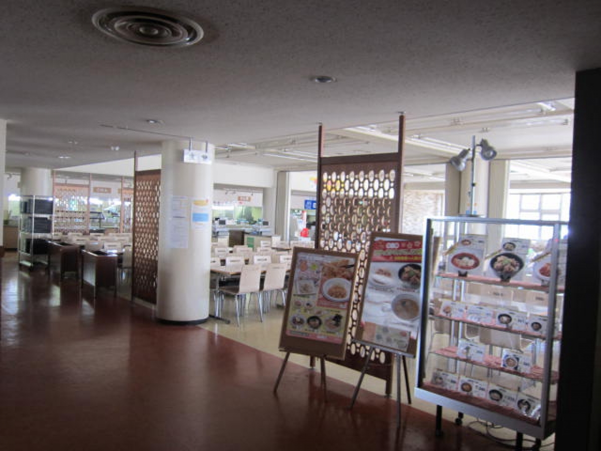 北海道教育大学旭川の食堂　学食広告　比較　実績
