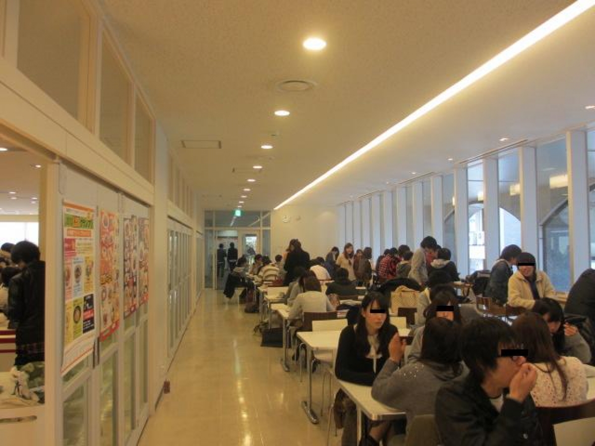 名城大学　学食1