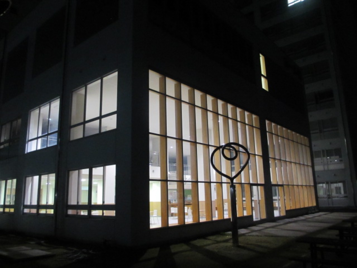 愛知工科大学で広告