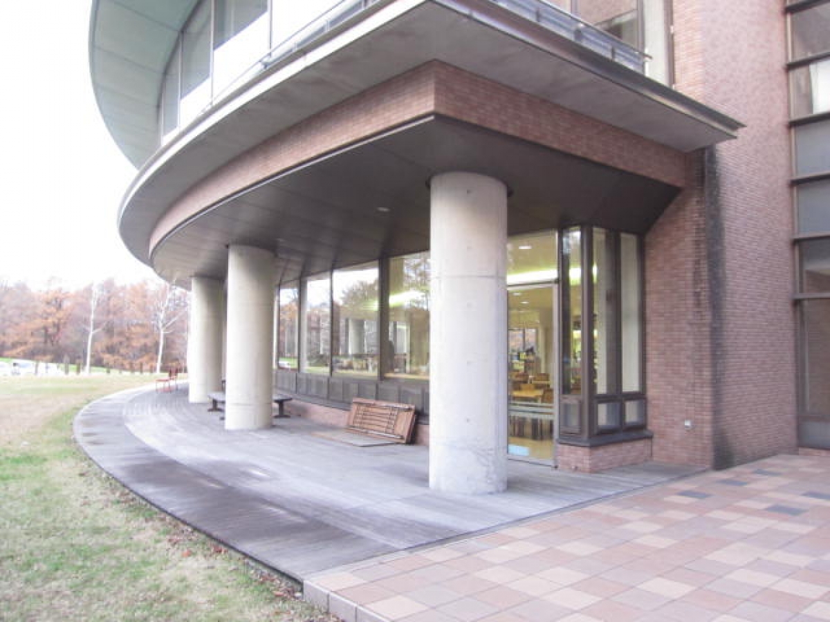 岩手県立大学で採用広告