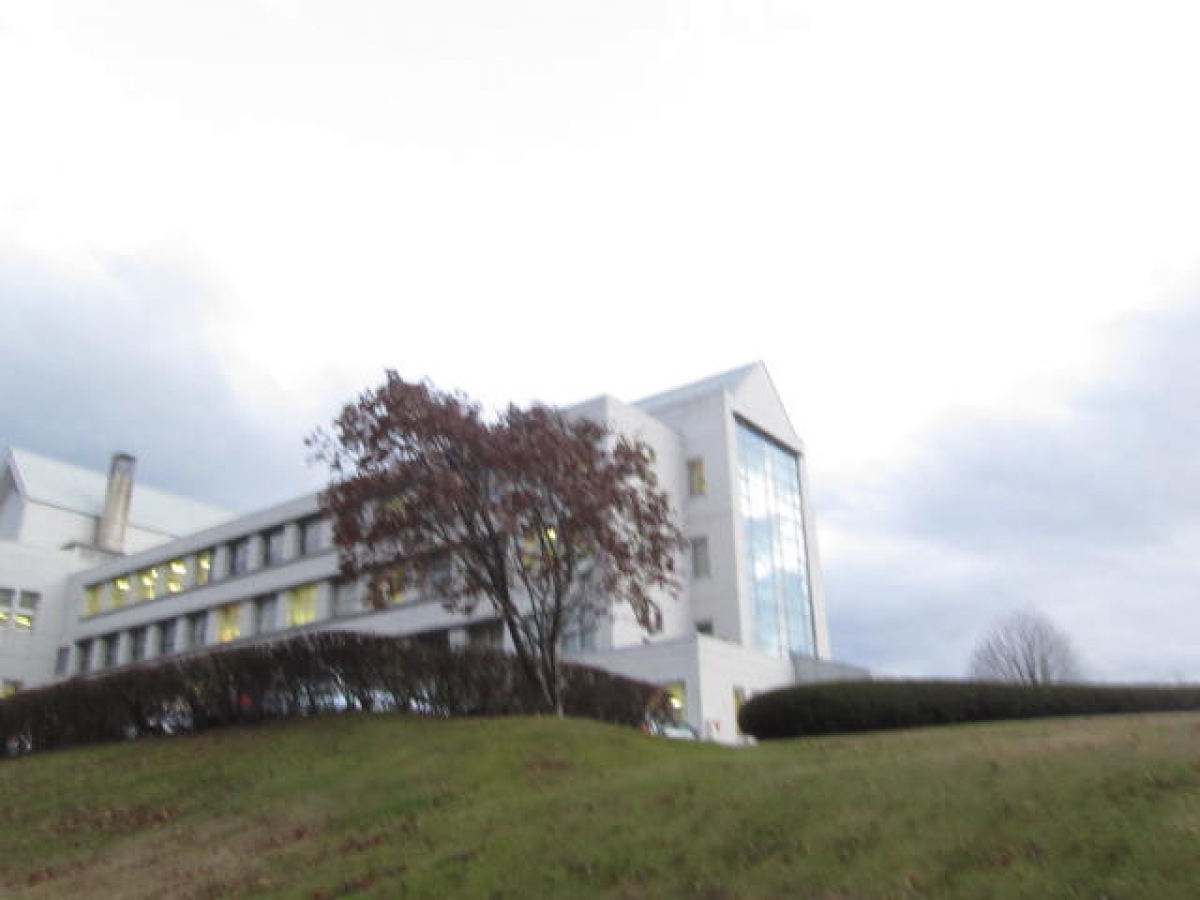 盛岡大学ので大学内広告