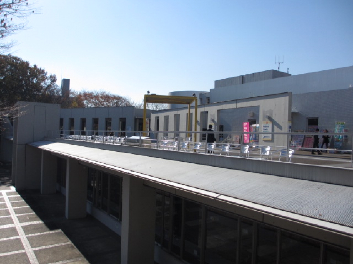 慶應義塾大学　湘南藤沢　シグマ館（厚生棟）