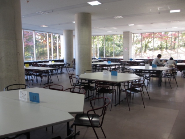 慶應義塾大学 湘南藤沢 食堂