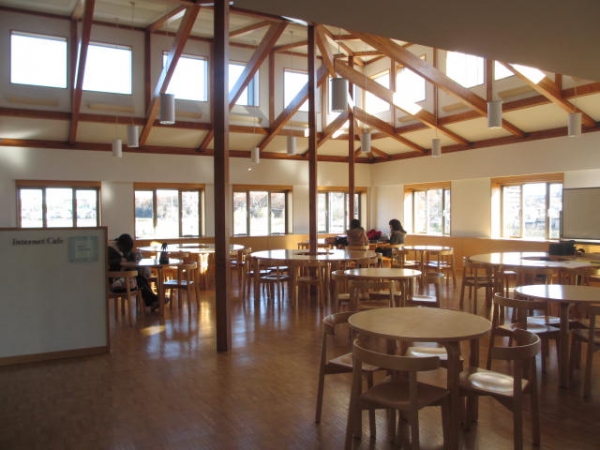 聖学院大学 インターネットカフェ