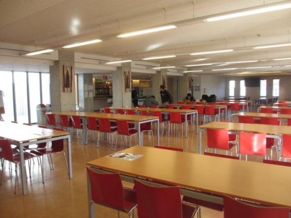 聖学院大学 エルビス館食堂