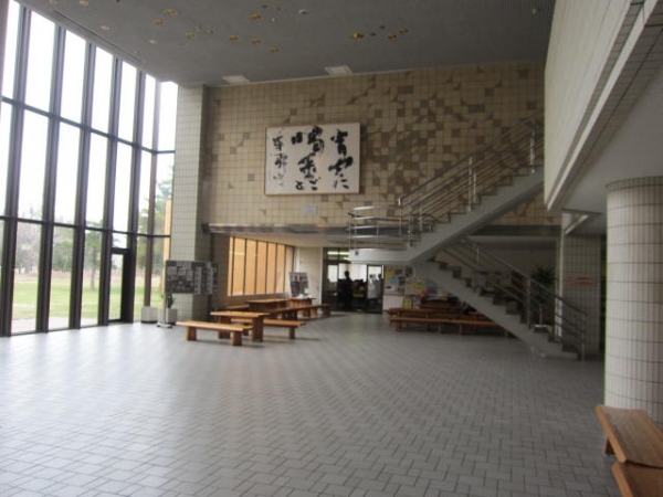 北海道教育大学札幌の食堂前ラウンジ