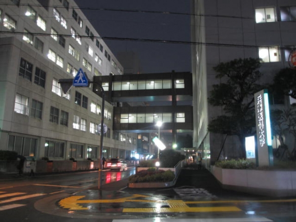 兵庫医科大学 校舎・病院外観