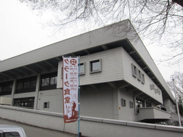 北海道大学のクラーク食堂 食堂広告 比較