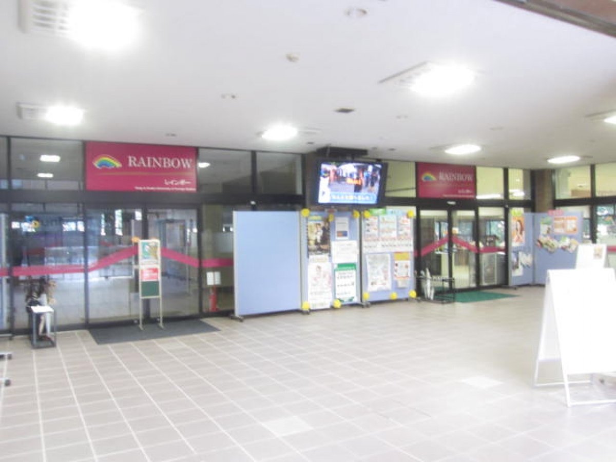 大阪大学箕面キャンパスの棟内