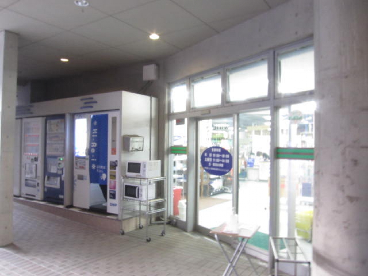 大阪大学吹田キャンパスの購買入口