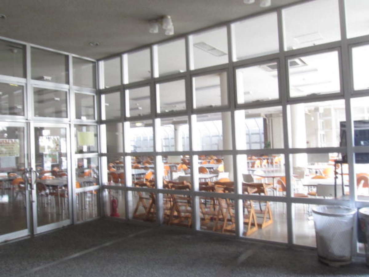 平安女学院大学高槻キャンパスの食堂