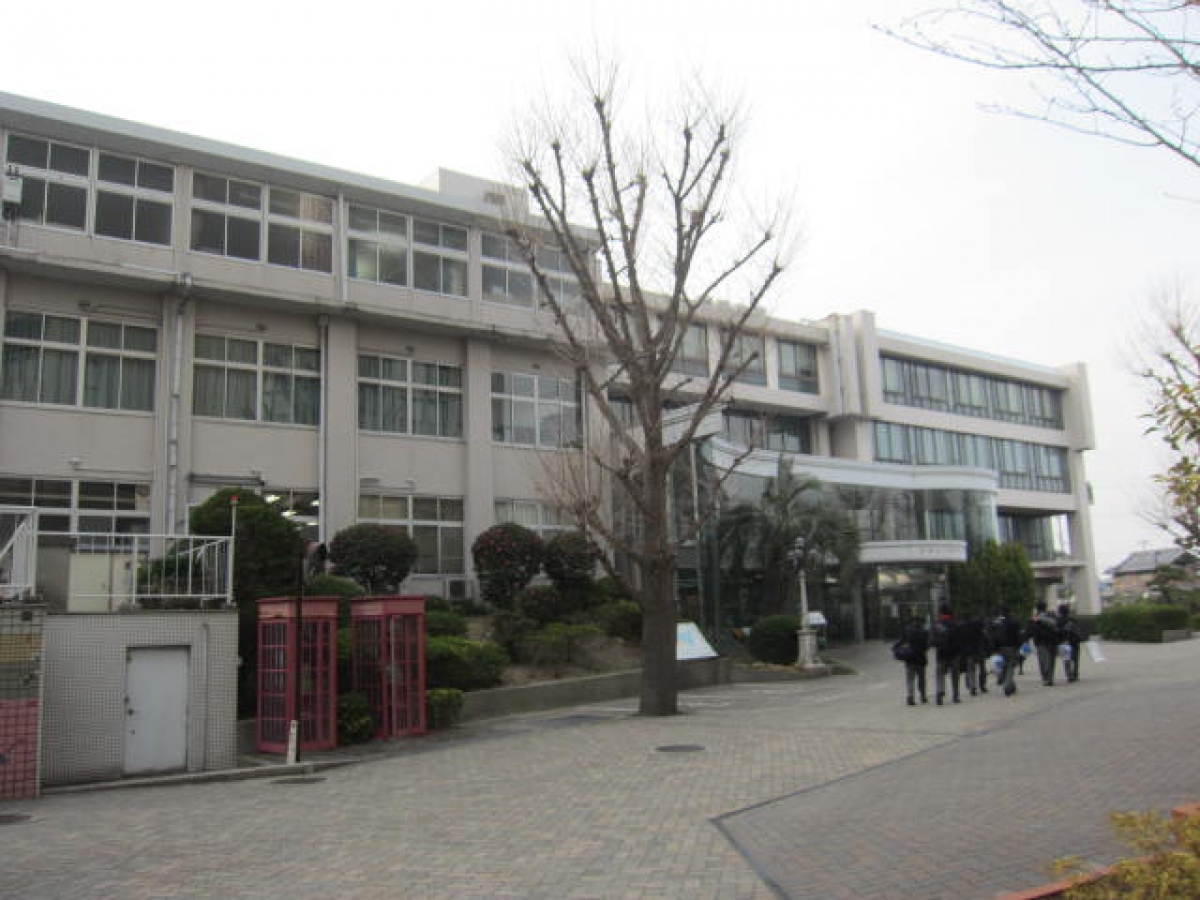 関西福祉科学大学・関西女子短期大学の短大校舎