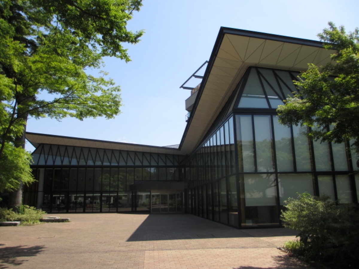 国際基督教大学の食堂