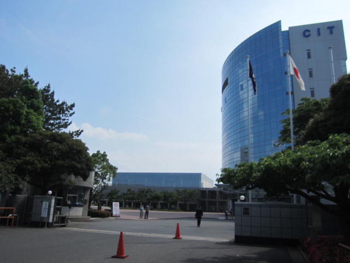 千葉工業大学新習志野キャンパスの外観