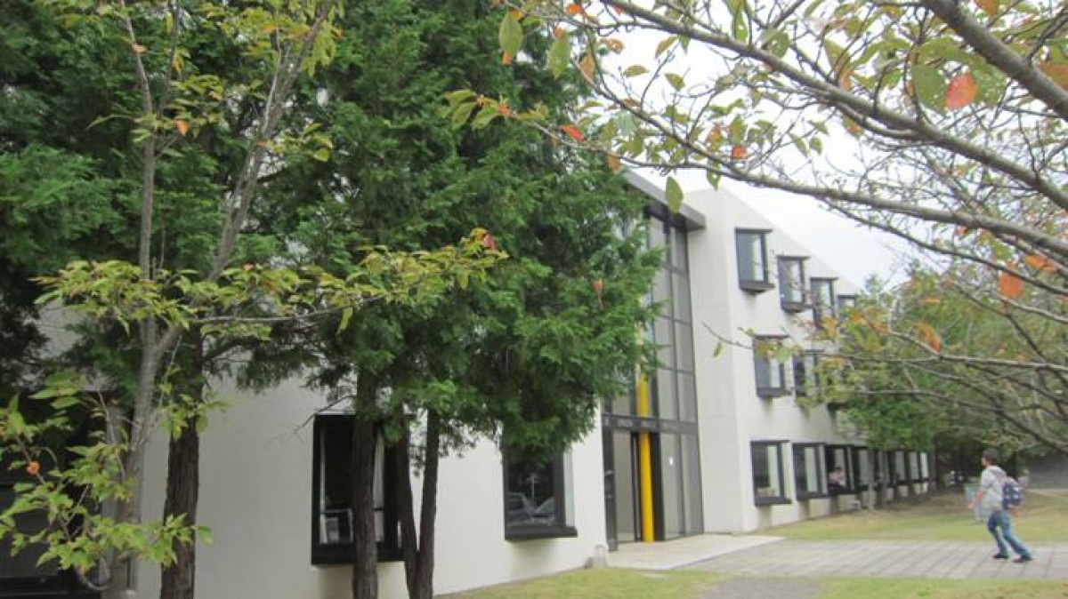 名古屋商科大学　名商大　光陵女子短期大学