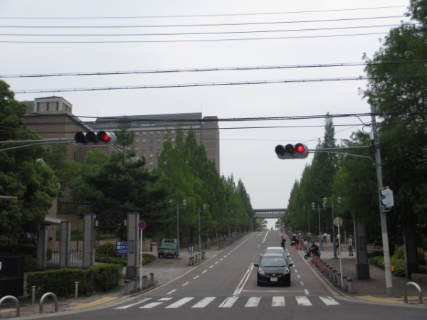 桃山学院大学 正門