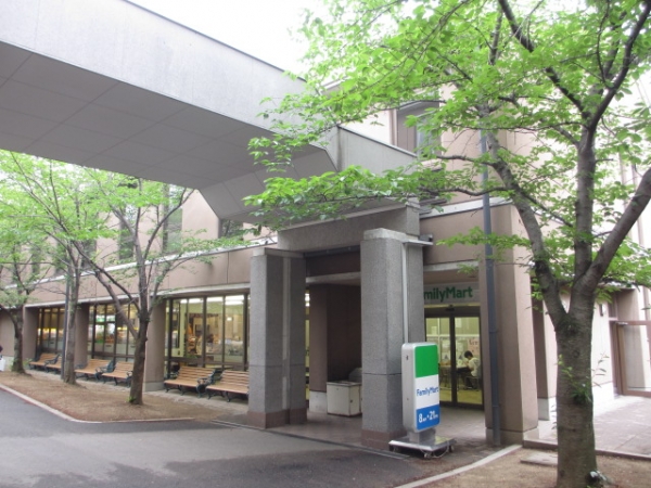 桃山学院大学 聖マーガレット館