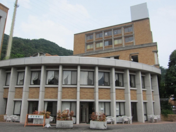 京都橘大学