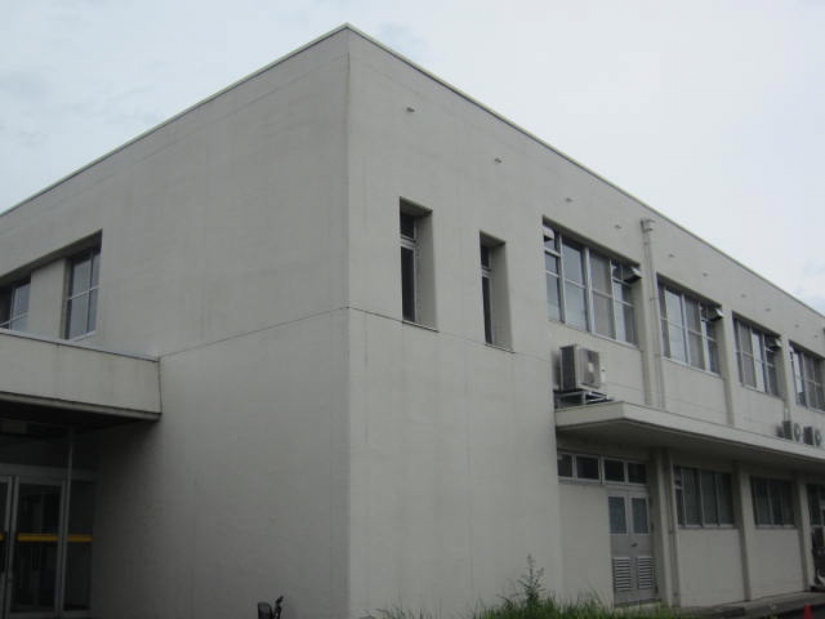 福井大学　医学部　松岡