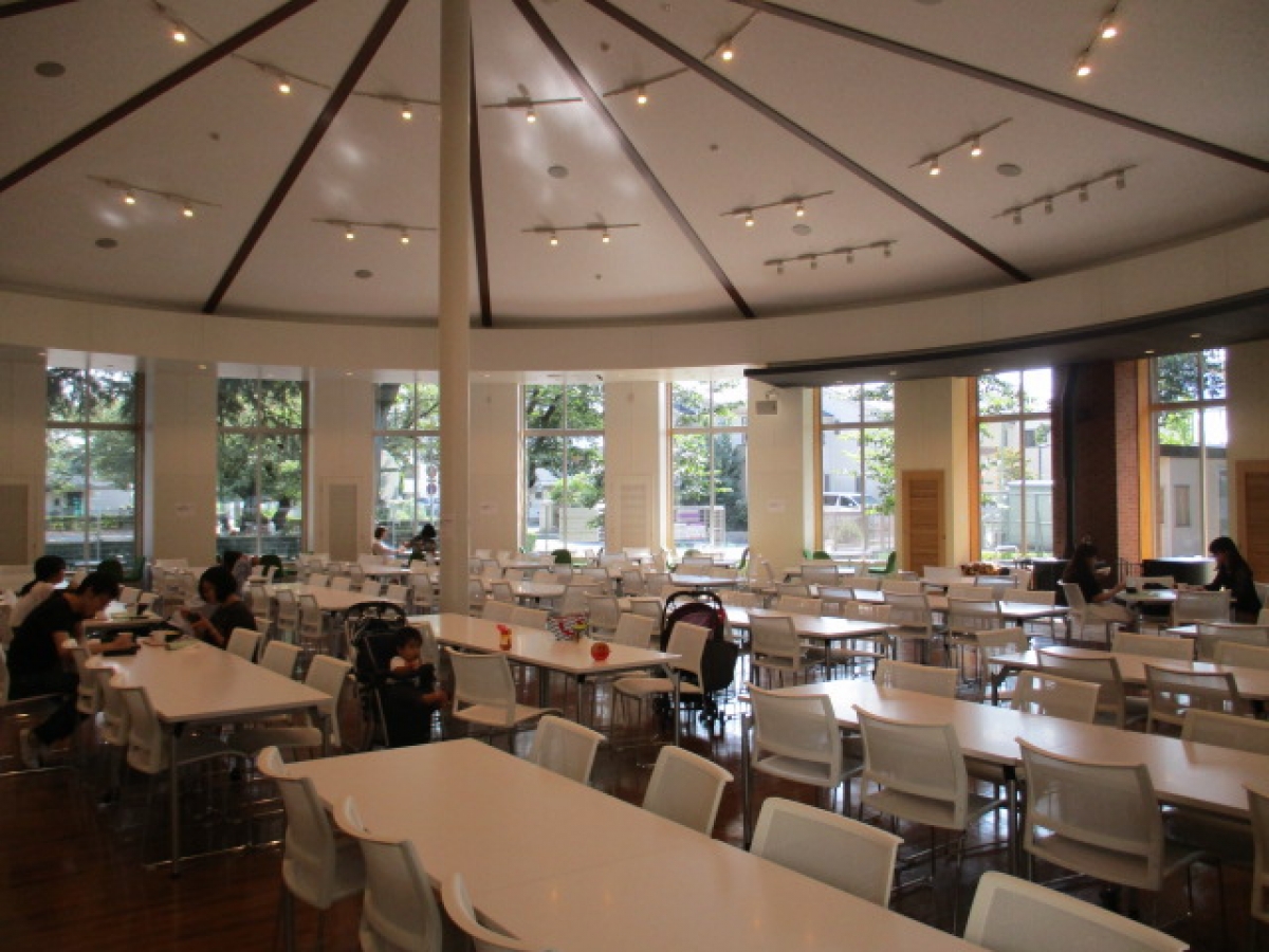 麻布大学の食堂