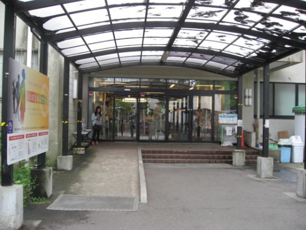 東北大学川内キャンパスの文系食堂
